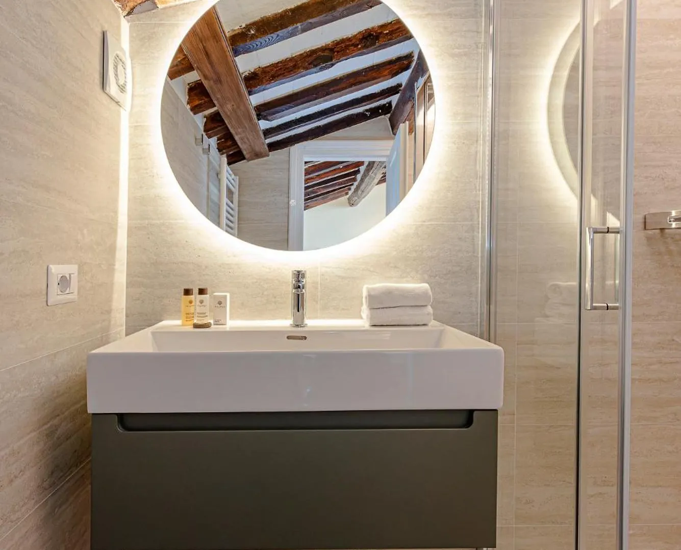 Luxury Apartment Pantheon Roma 0*,  Italia